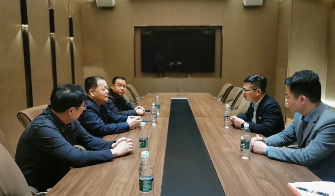 中庭黨建 | 南寧市工商聯(lián)牽線搭橋，集團與南寧茂名商會兩新黨組織聯(lián)姻